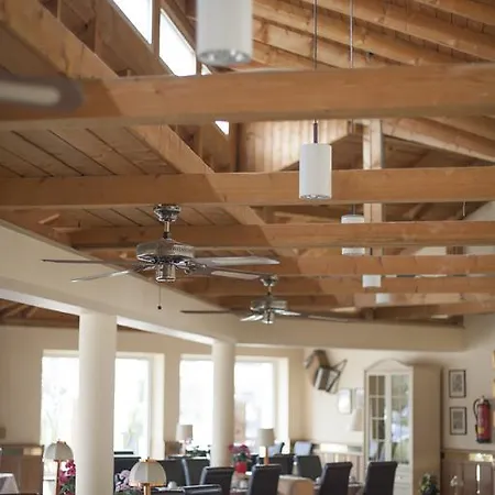 Am Park - Krefeld - Duesseldorf Hotel Willich