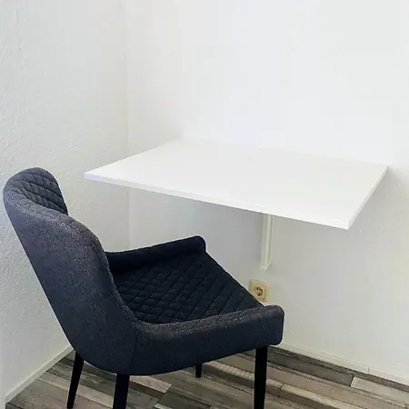 Am Park - Krefeld - Duesseldorf Willich