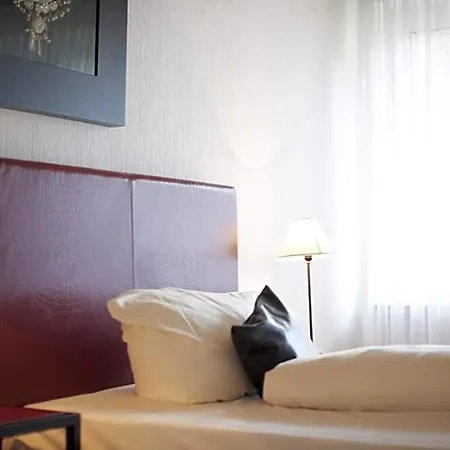 Hotel Hotel Am Park - Willich - Duesseldorf - Krefeld Willich
