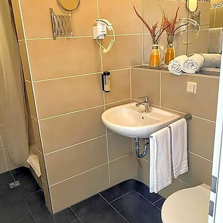 Hotel Am Park - Willich - Duesseldorf - Krefeld