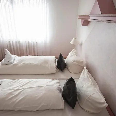 Hotel Am Park - Willich - Duesseldorf - Krefeld 3*