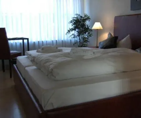 Hotel Am Park - Krefeld - Duesseldorf