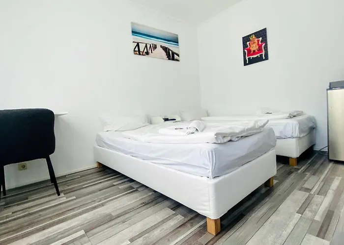 Am Park - Krefeld - Düsseldorf Hotel Willich