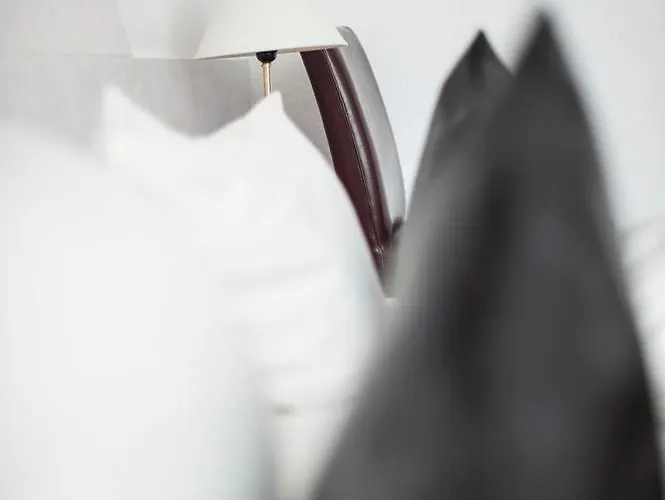 Am Park - Krefeld - Düsseldorf Hotel