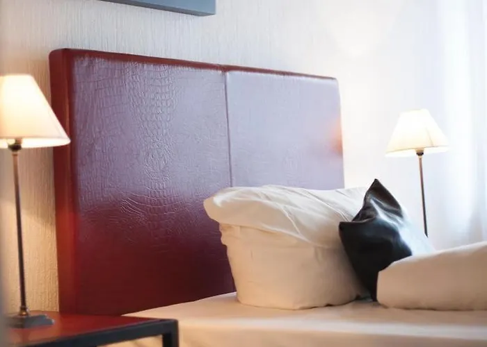 Am Park - Krefeld - Düsseldorf Hotel Willich